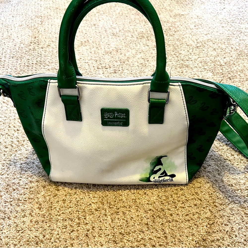 RARE ✨ Harry Potter Slytherin Loungefly Satchel